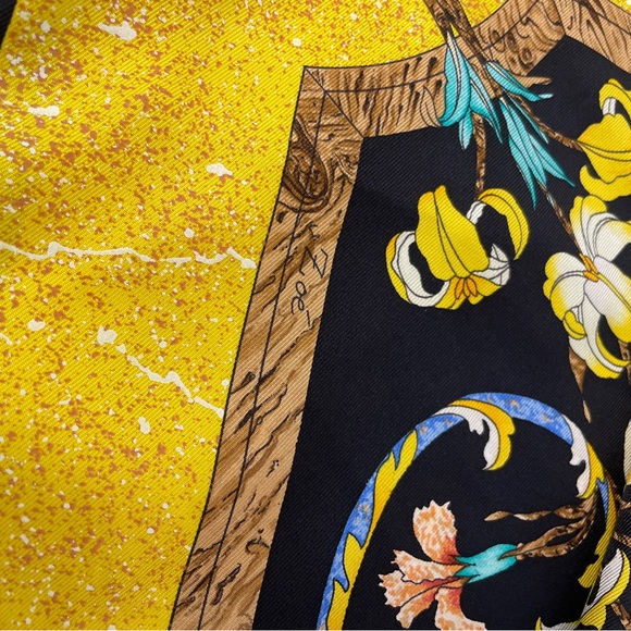 10696 HERMES PIERRES D'ORIENT ET D'OCCIDENT SILK SCARF BY ZOÉ PAUWELS Yellow - Picture 5 of 5